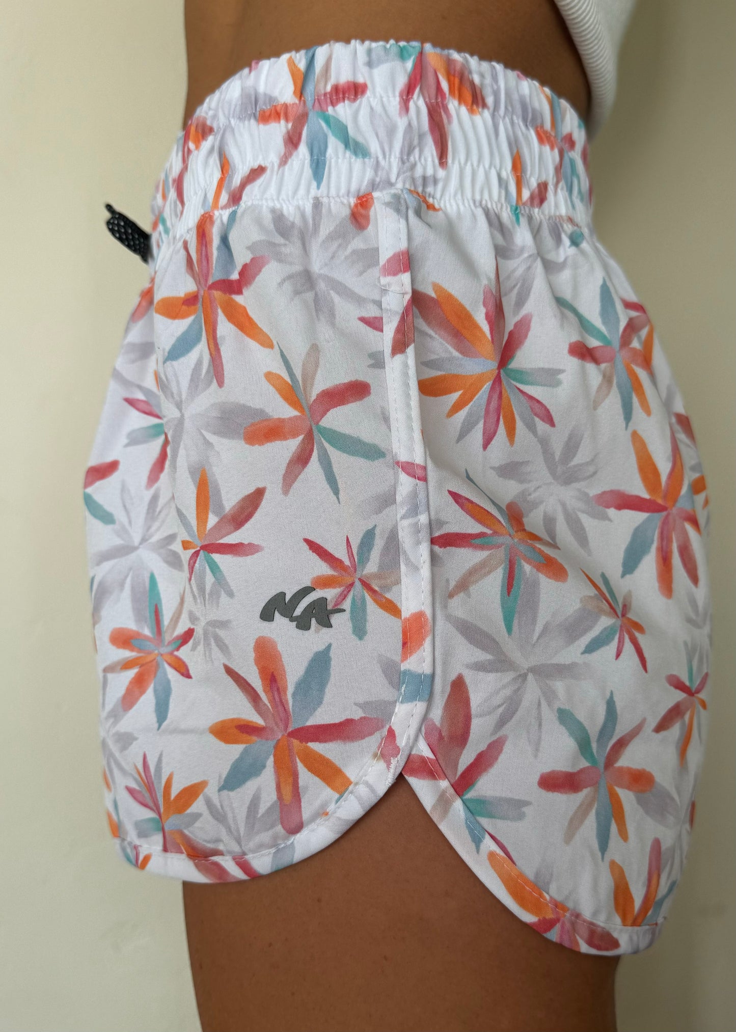 Woman Surfer's Elastic Waist Shorts