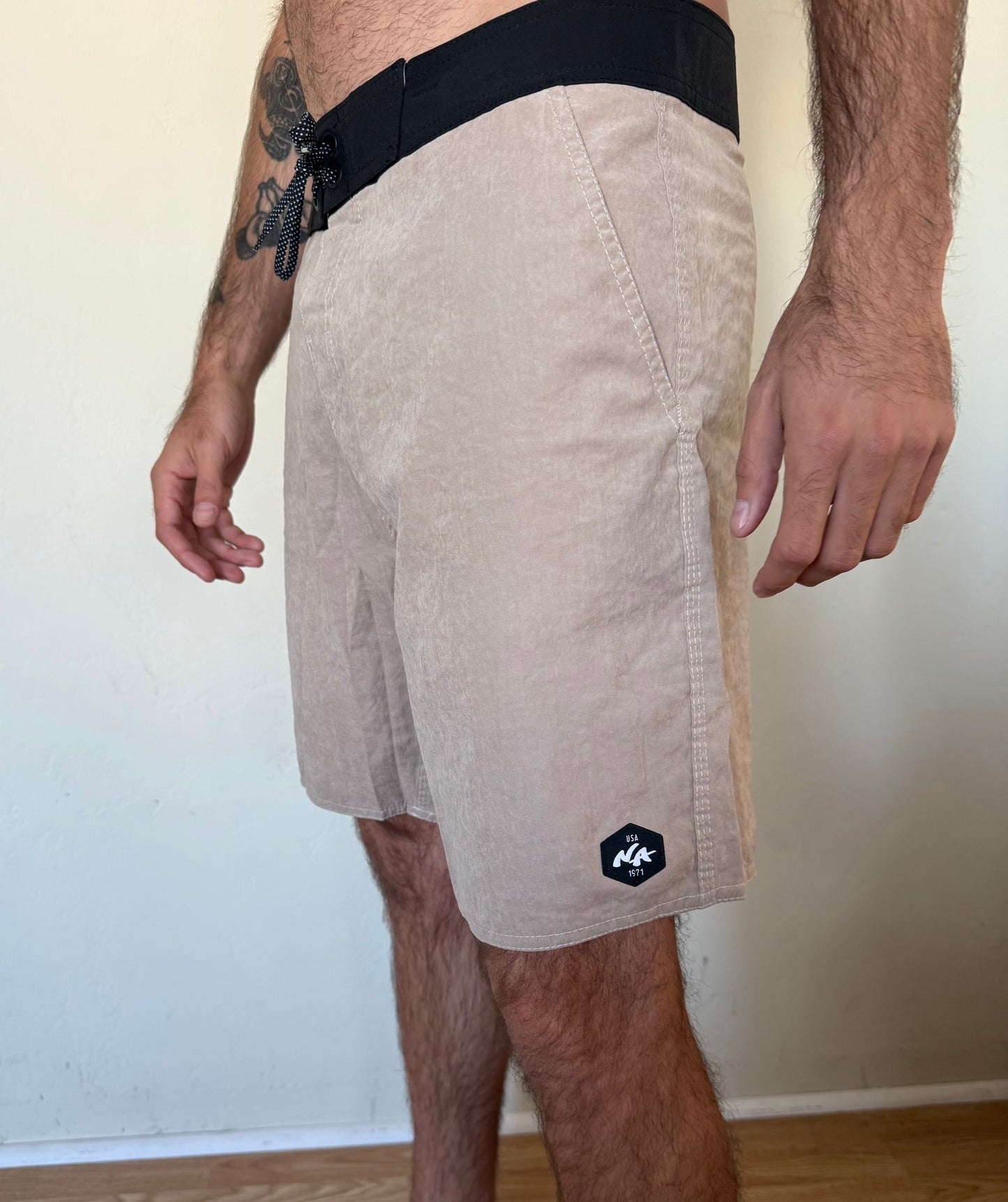 Natural Art Board Shorts Retro Classic 19"