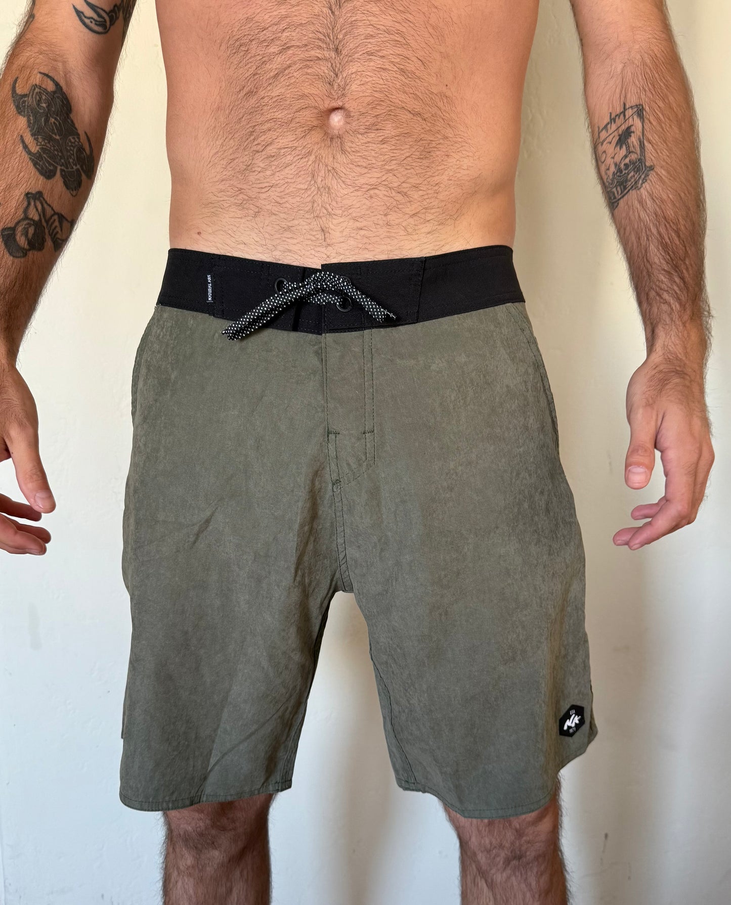 Natural Art Board Shorts Retro Classic 19"